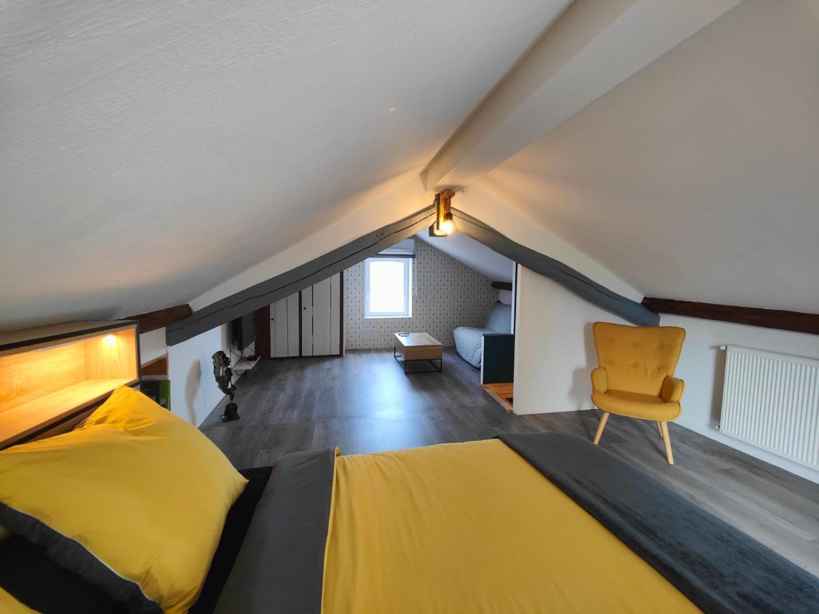 Garona Avec Billard Proche Pyrenees *